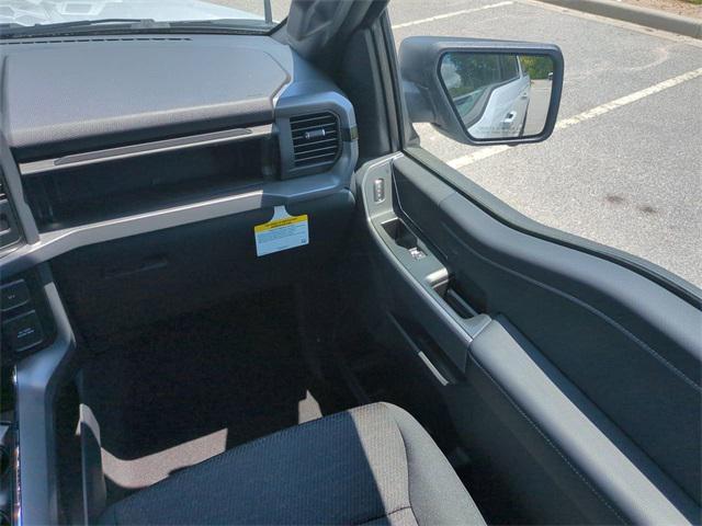 new 2025 Ford F-150 car, priced at $50,903