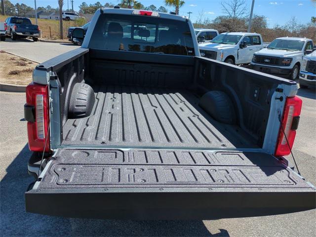 new 2025 Ford F-250 car, priced at $58,029