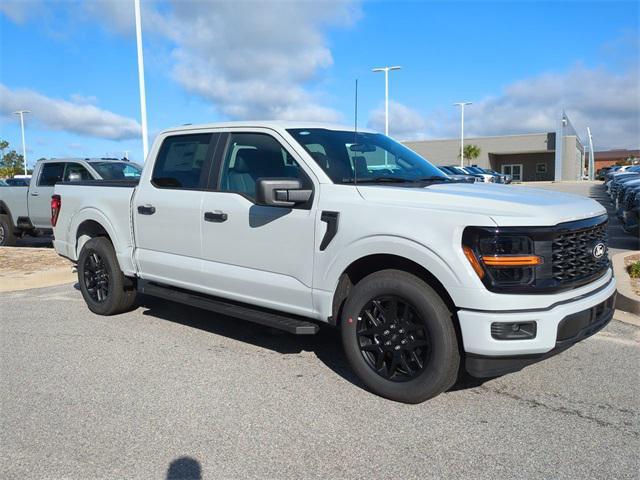 new 2024 Ford F-150 car, priced at $43,232