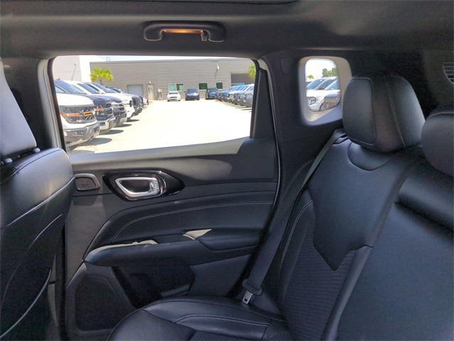 used 2023 Jeep Compass car, priced at $25,789