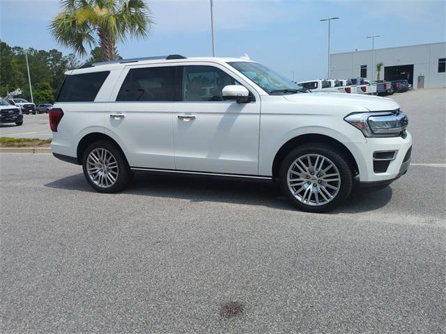 used 2024 Ford Expedition car, priced at $70,595