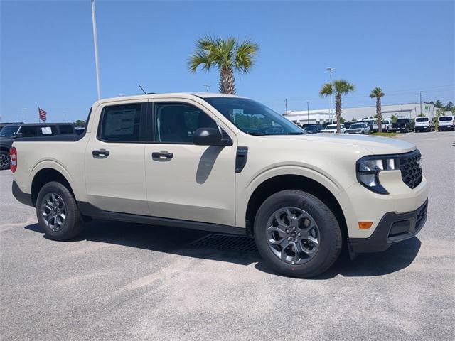 new 2025 Ford Maverick car, priced at $29,692