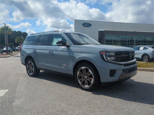 new 2025 Ford Expedition car, priced at $87,701