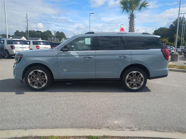 new 2025 Ford Expedition car, priced at $87,701