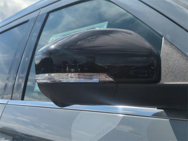 new 2025 Ford Expedition car, priced at $87,701