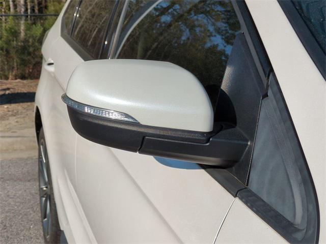 used 2018 Ford Edge car, priced at $22,895