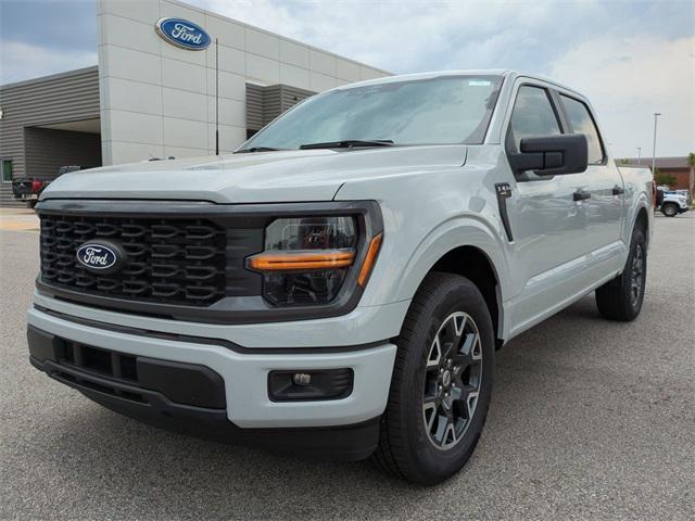new 2024 Ford F-150 car, priced at $43,435