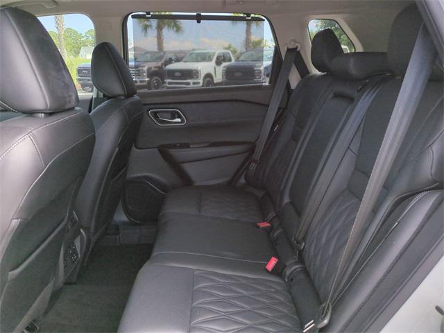 used 2022 Nissan Rogue car, priced at $25,479