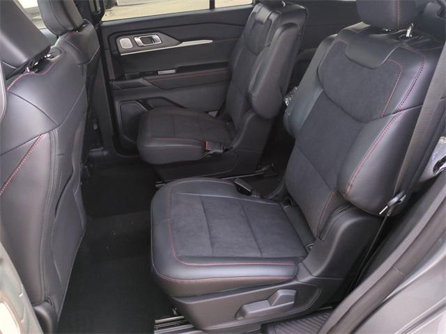 new 2025 Ford Explorer car, priced at $58,694