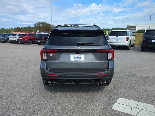 new 2025 Ford Explorer car, priced at $58,694