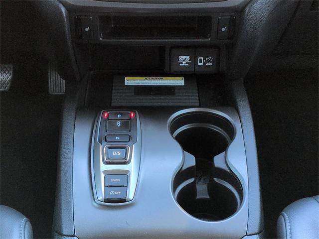 used 2022 Honda Pilot car, priced at $27,165