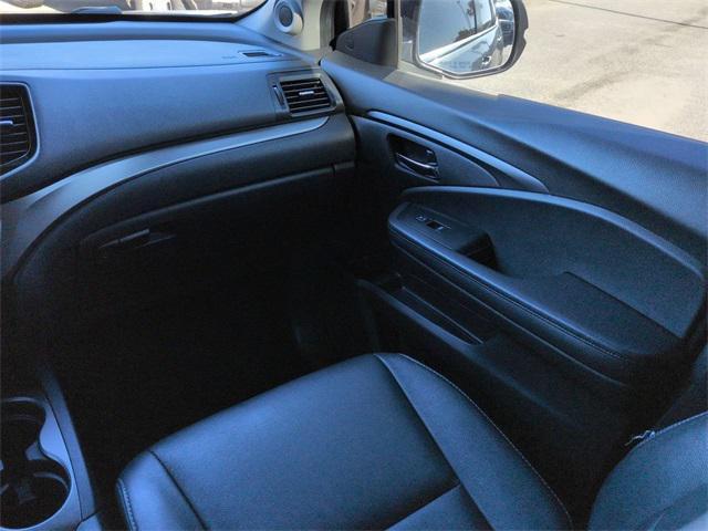 used 2022 Honda Pilot car, priced at $27,165