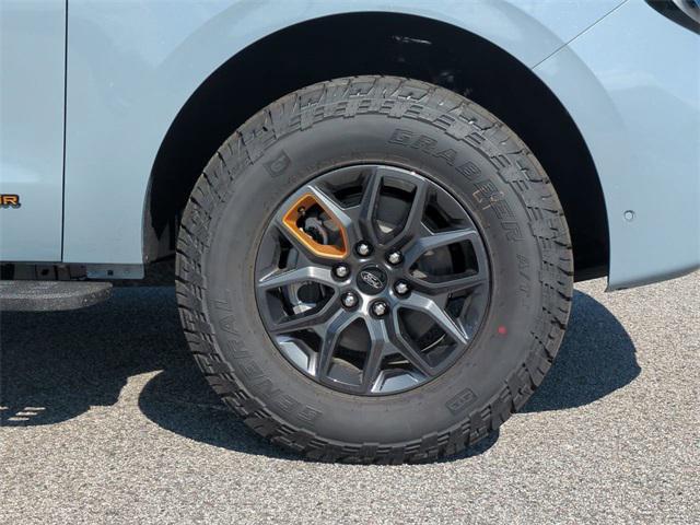 new 2025 Ford Expedition car, priced at $83,279