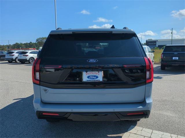new 2025 Ford Expedition car, priced at $83,279