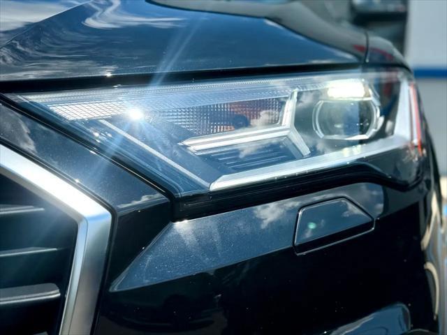 used 2022 Audi Q7 car, priced at $39,999
