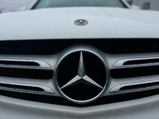 used 2019 Mercedes-Benz GLC 300 car, priced at $23,999