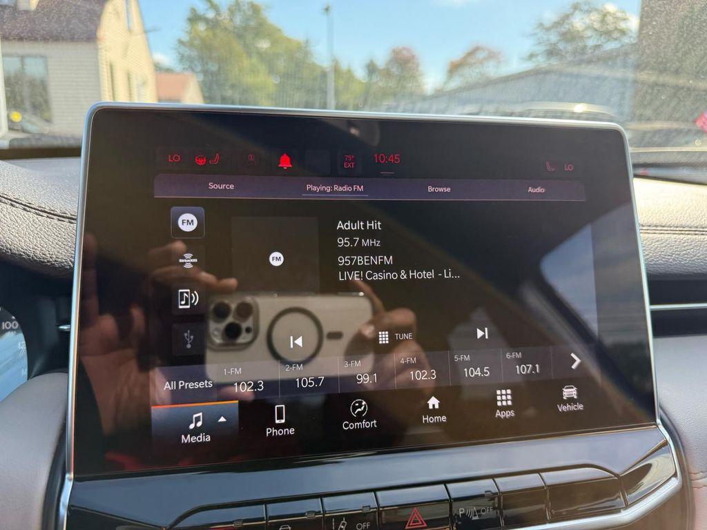 used 2023 Jeep Compass car, priced at $20,299