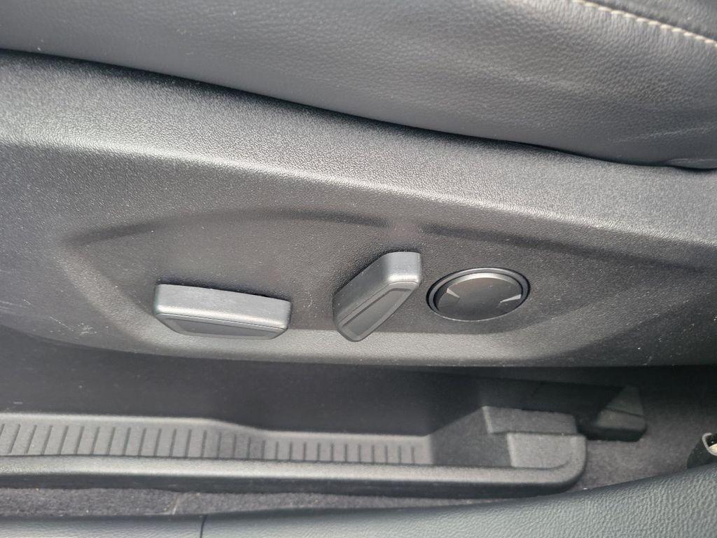 used 2023 Ford Edge car, priced at $21,499