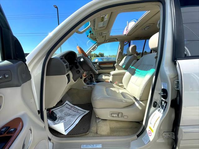 used 2007 Lexus LX 470 car, priced at $22,290