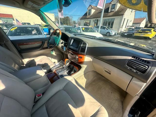 used 2006 Lexus LX 470 car, priced at $14,999