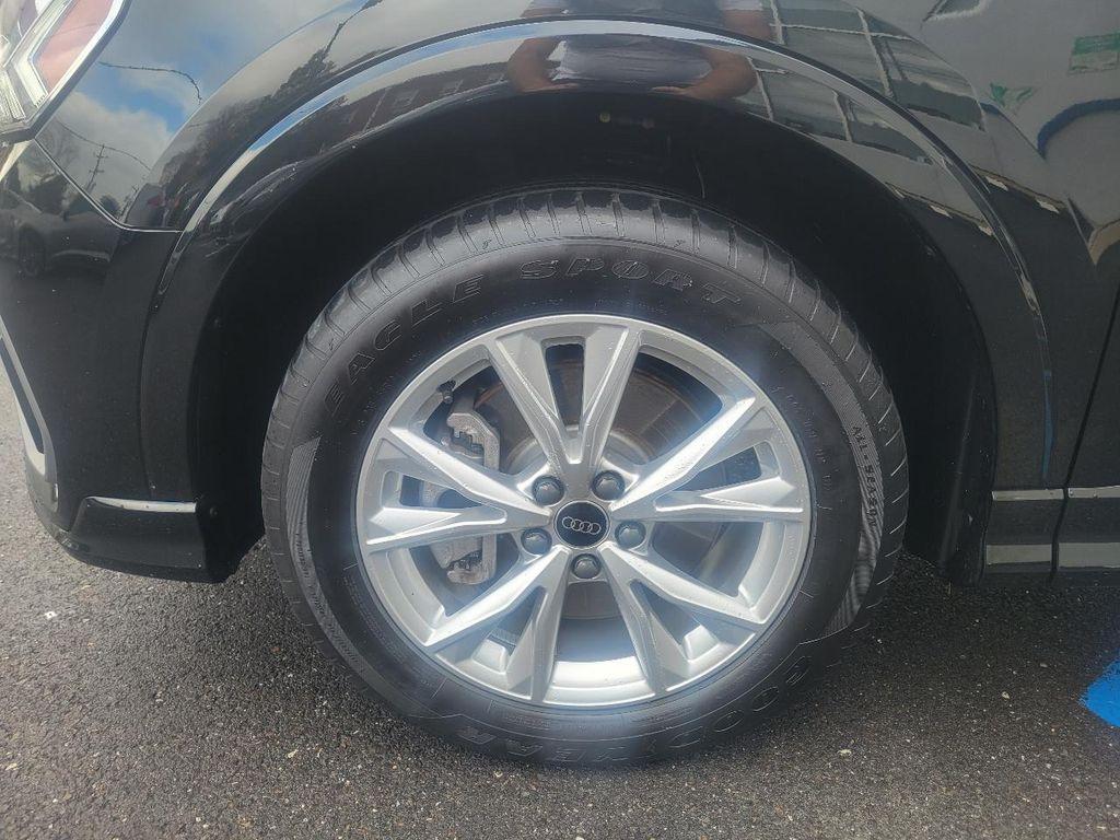 used 2024 Audi Q3 car, priced at $27,999