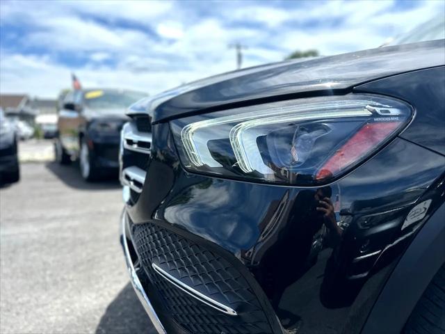 used 2021 Mercedes-Benz GLE 450 car, priced at $31,799