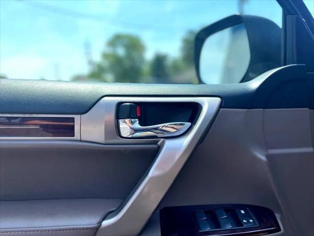 used 2018 Lexus GX 460 car, priced at $25,799