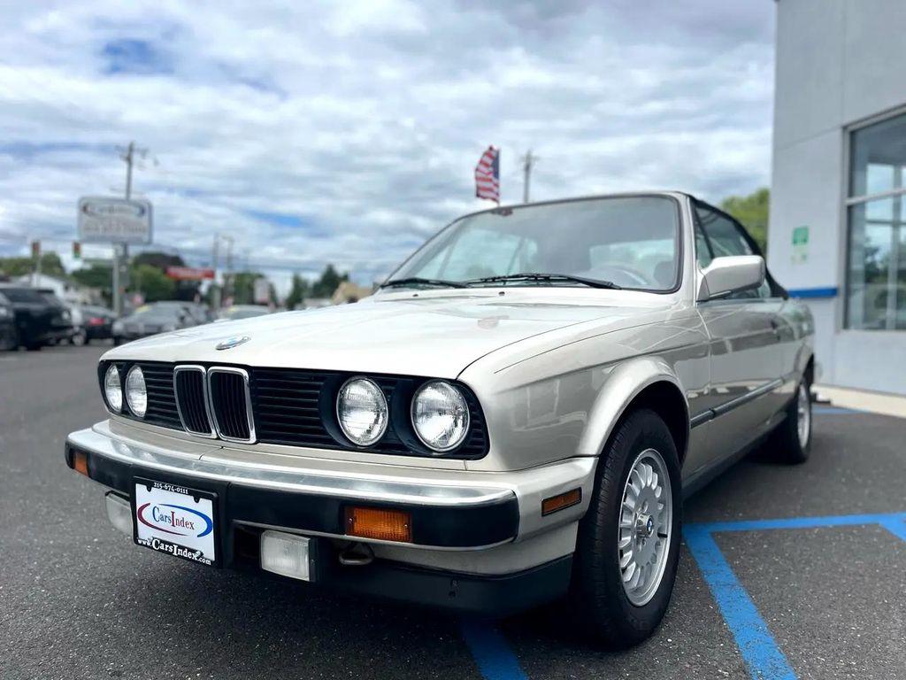 used 1990 BMW 325 car, priced at $13,999