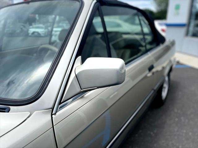 used 1990 BMW 325 car, priced at $12,999
