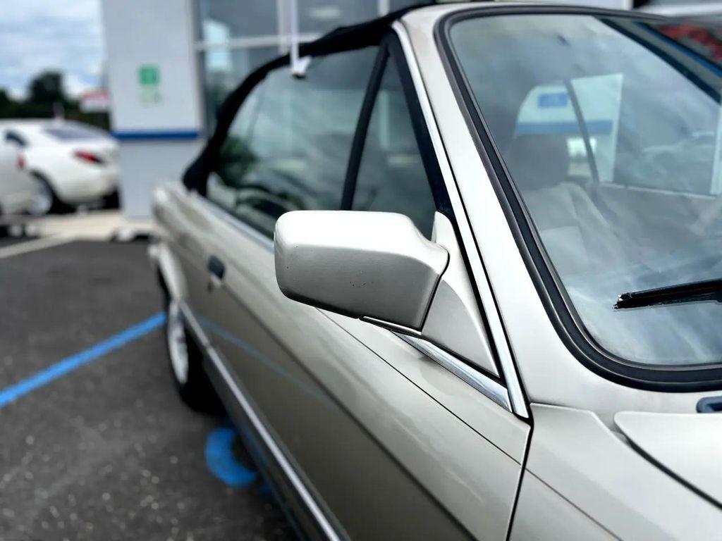 used 1990 BMW 325 car, priced at $13,999