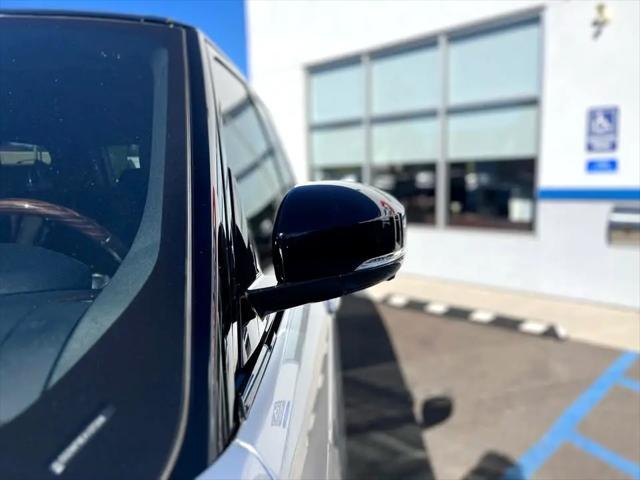used 2014 Land Rover Range Rover car, priced at $26,699