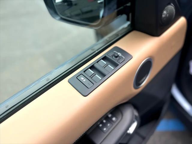 used 2023 Land Rover Discovery car, priced at $55,599