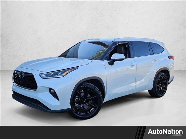 used 2020 Toyota Highlander car, priced at $28,791