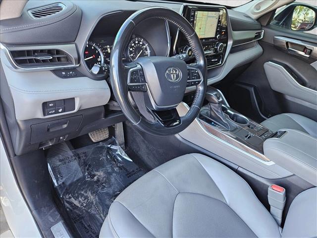 used 2020 Toyota Highlander car, priced at $28,791