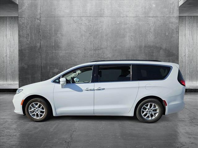 used 2018 Chrysler Pacifica Hybrid car, priced at $25,999