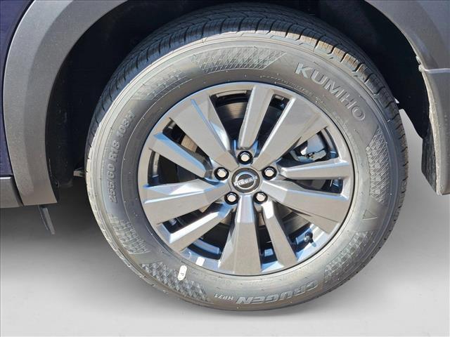 new 2025 Nissan Pathfinder car, priced at $38,164