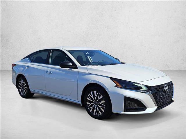 new 2025 Nissan Altima car, priced at $29,915