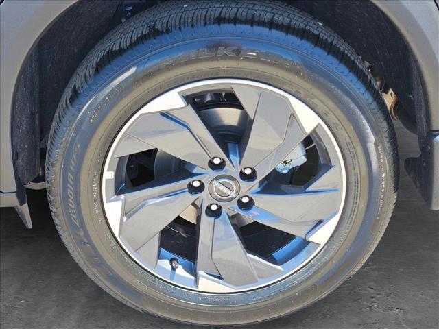 new 2025 Nissan Rogue car, priced at $31,931