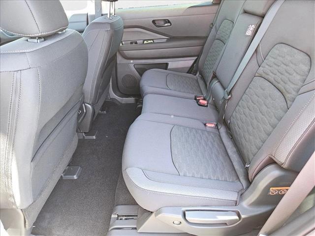 new 2025 Nissan Pathfinder car, priced at $36,880