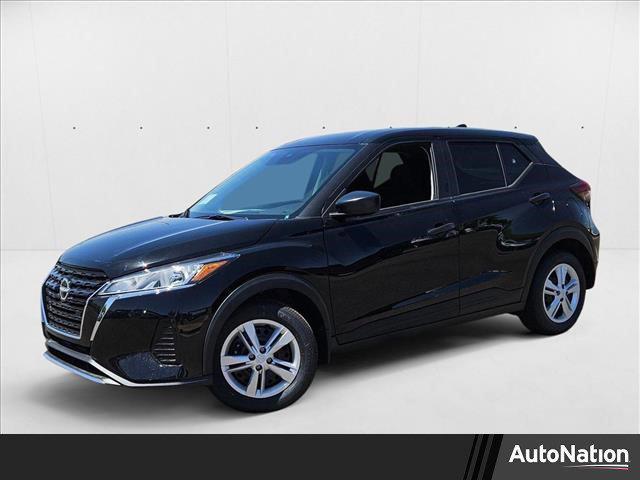 new 2025 Nissan Kicks car, priced at $21,857