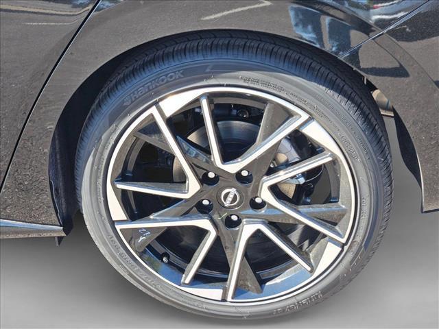 new 2025 Nissan Sentra car, priced at $25,235