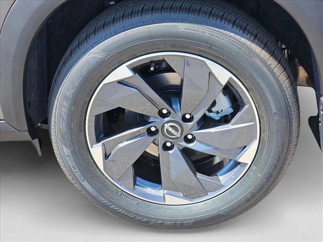 new 2026 Nissan Rogue car, priced at $32,095