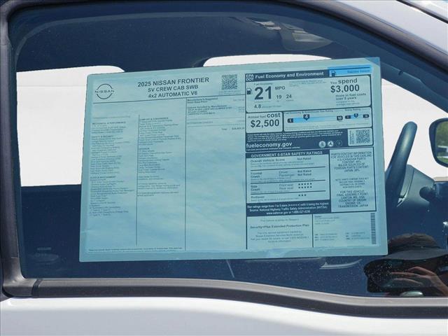 new 2025 Nissan Frontier car, priced at $31,758