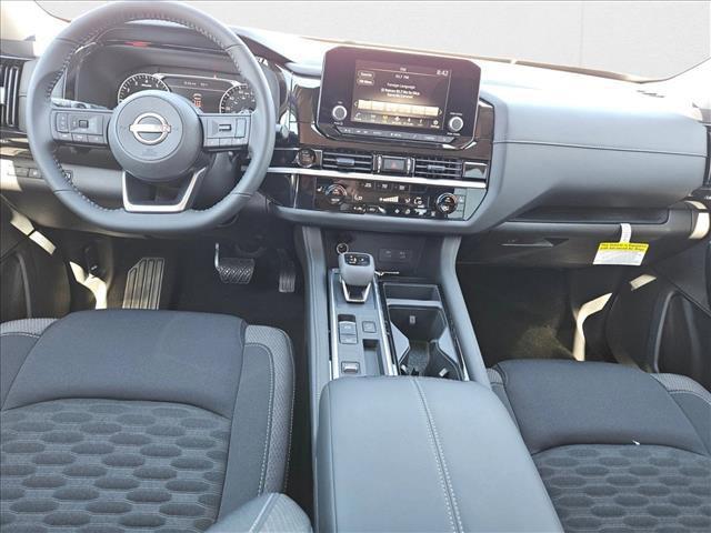 new 2025 Nissan Pathfinder car, priced at $32,590