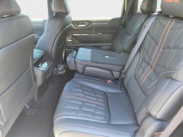 new 2025 Nissan Armada car, priced at $75,777
