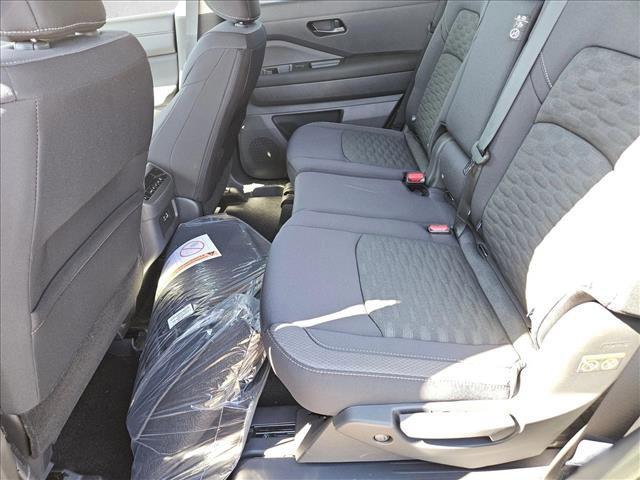 new 2025 Nissan Pathfinder car, priced at $31,890