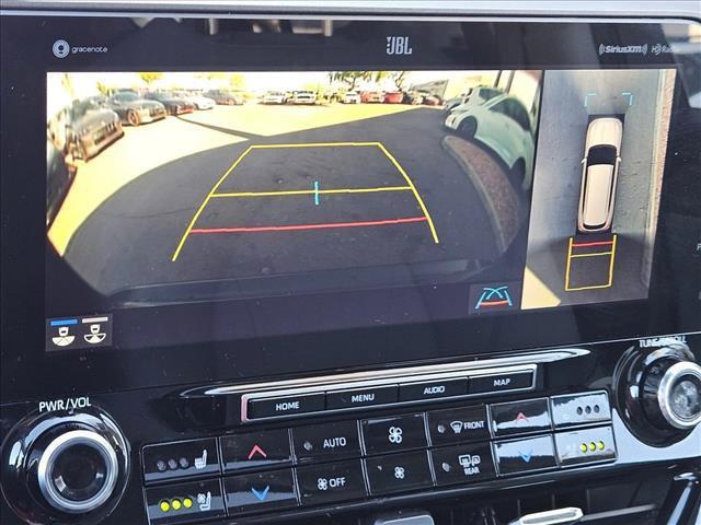 used 2021 Toyota Highlander car, priced at $34,389