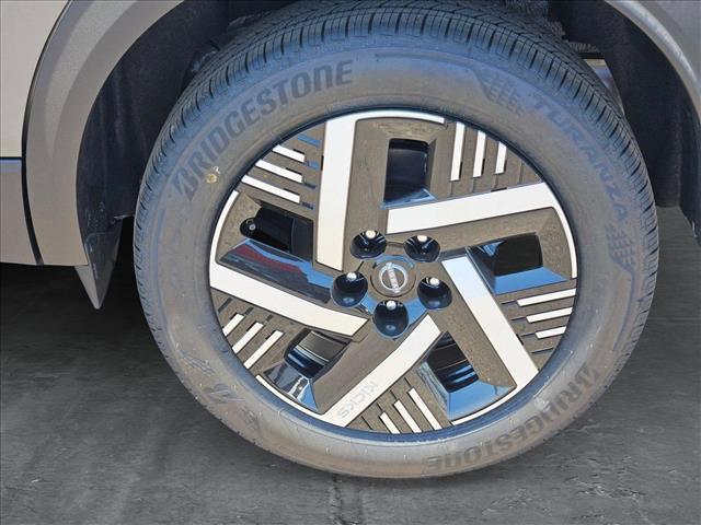 new 2025 Nissan Kicks car, priced at $25,335