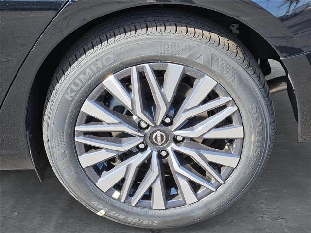 new 2025 Nissan Altima car, priced at $27,070