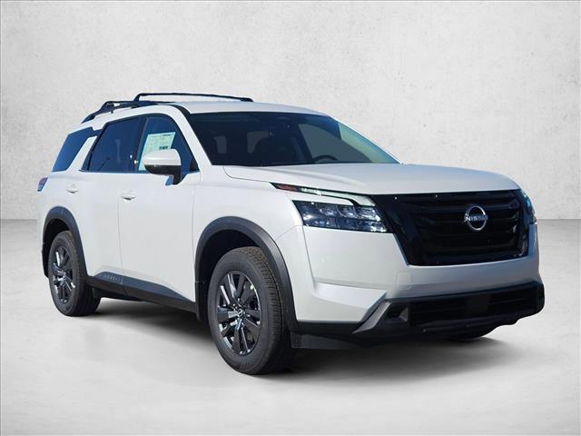 new 2025 Nissan Pathfinder car, priced at $32,790